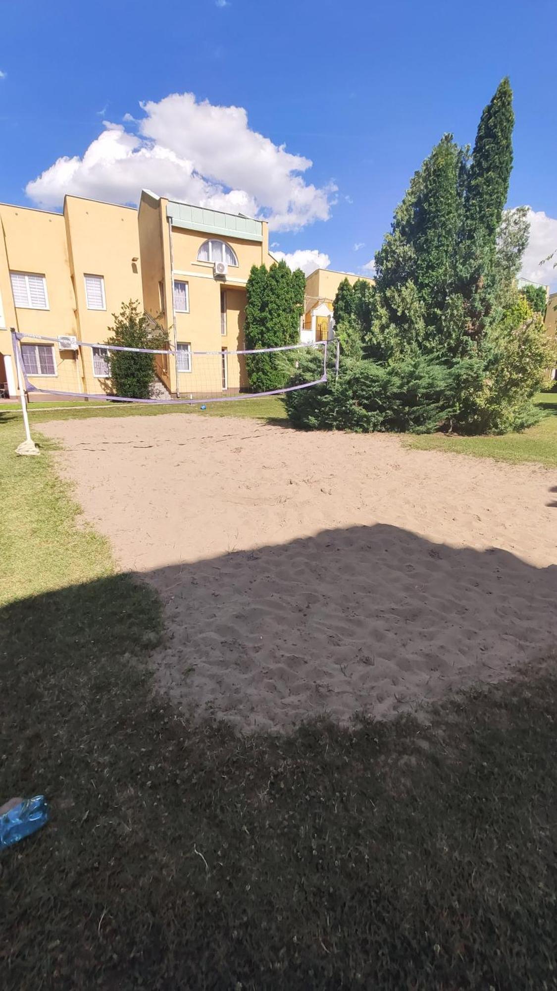 Helena Studio Apartman Siófok Exterior foto